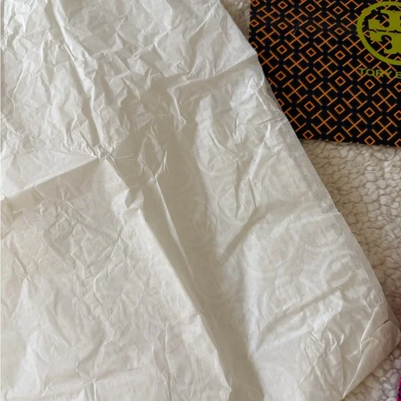 Tory Burch Patterned Bags Trio - 1 Tory tissue paper - Picture 2 of 2